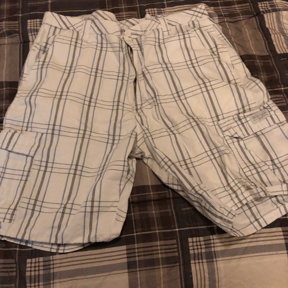 Wrangler plaid shorts